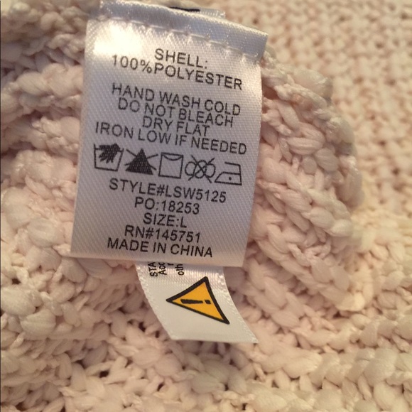 Distressed Sweater - Picture 9 of 10